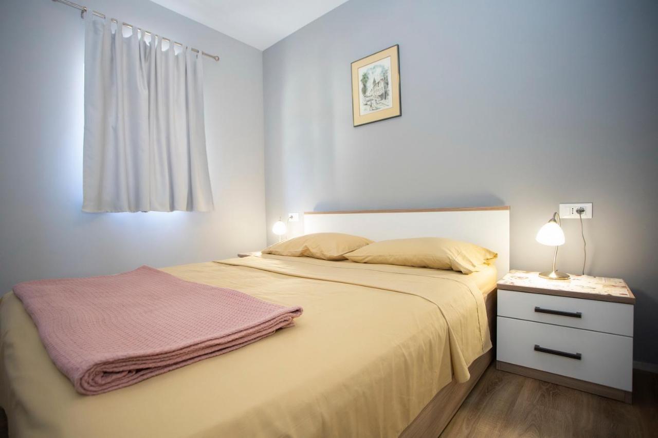 Apartamento Villla Brigitte Tučepi Exterior foto