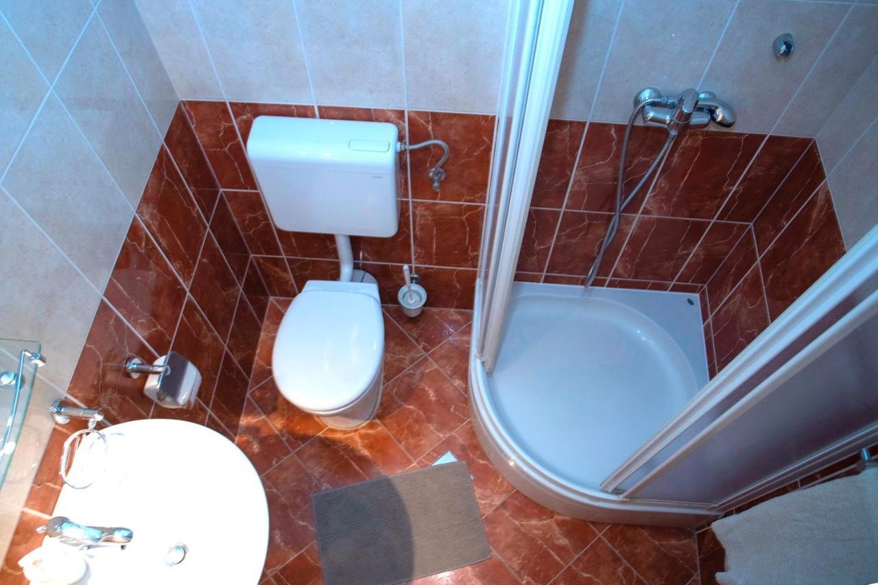 Apartamento Villla Brigitte Tučepi Exterior foto